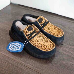 Wendy Comf Luxe Hey Dude Shoes - Black